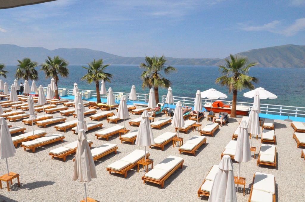 Coral Hotel & Resort Radhimë 外观 照片