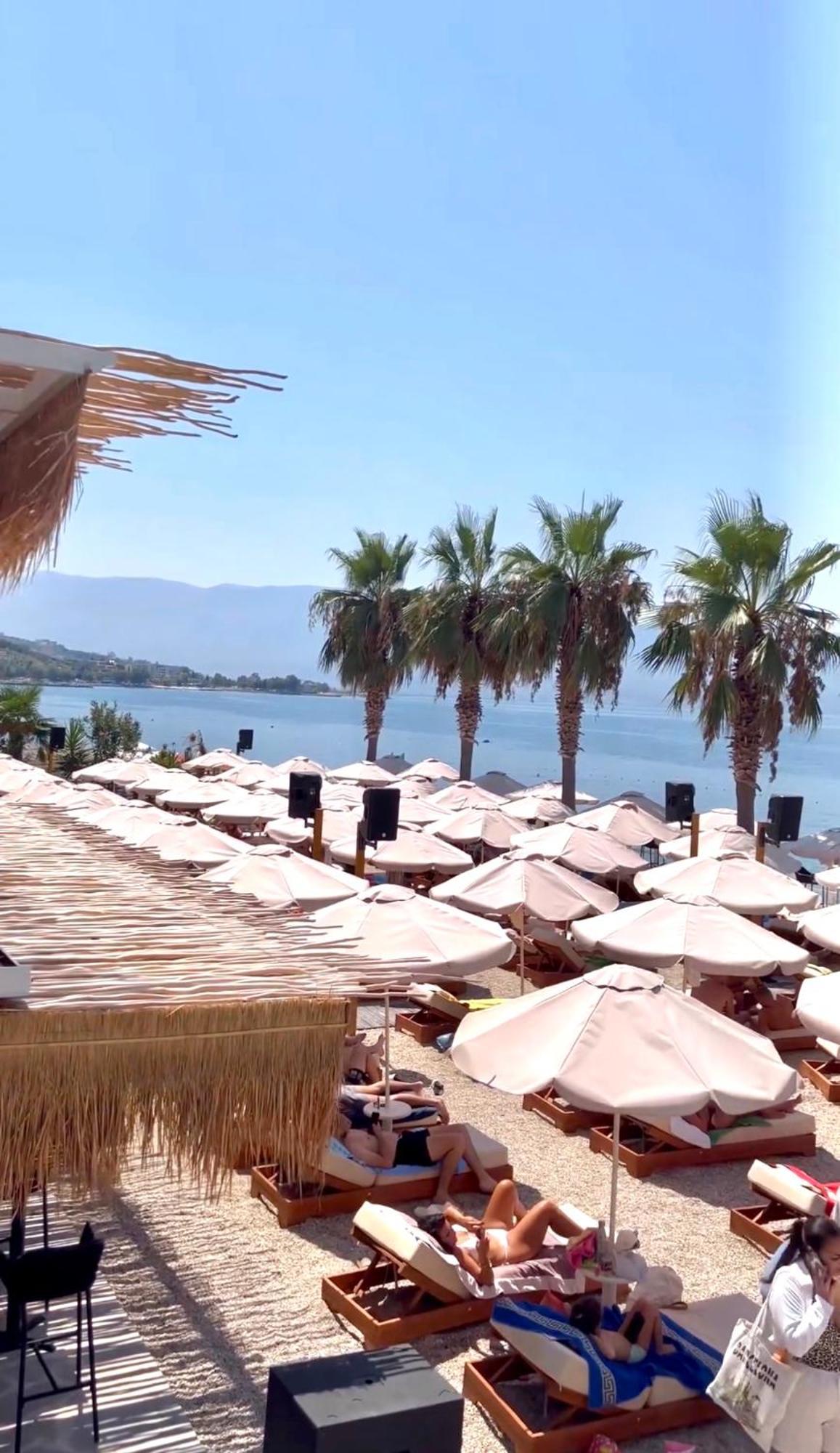Coral Hotel & Resort Radhimë 外观 照片
