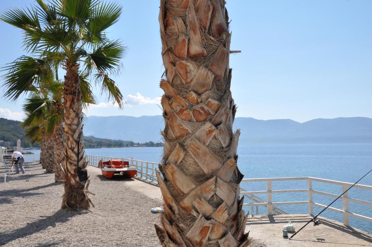 Coral Hotel & Resort Radhimë 外观 照片